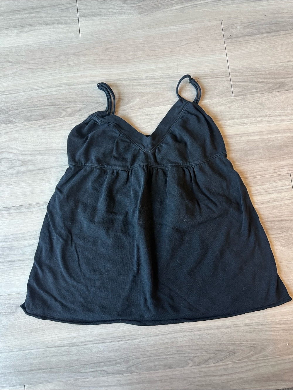 Brandy Melville Black Women’s Spaghetti Strap V-Neck Tank Top XS